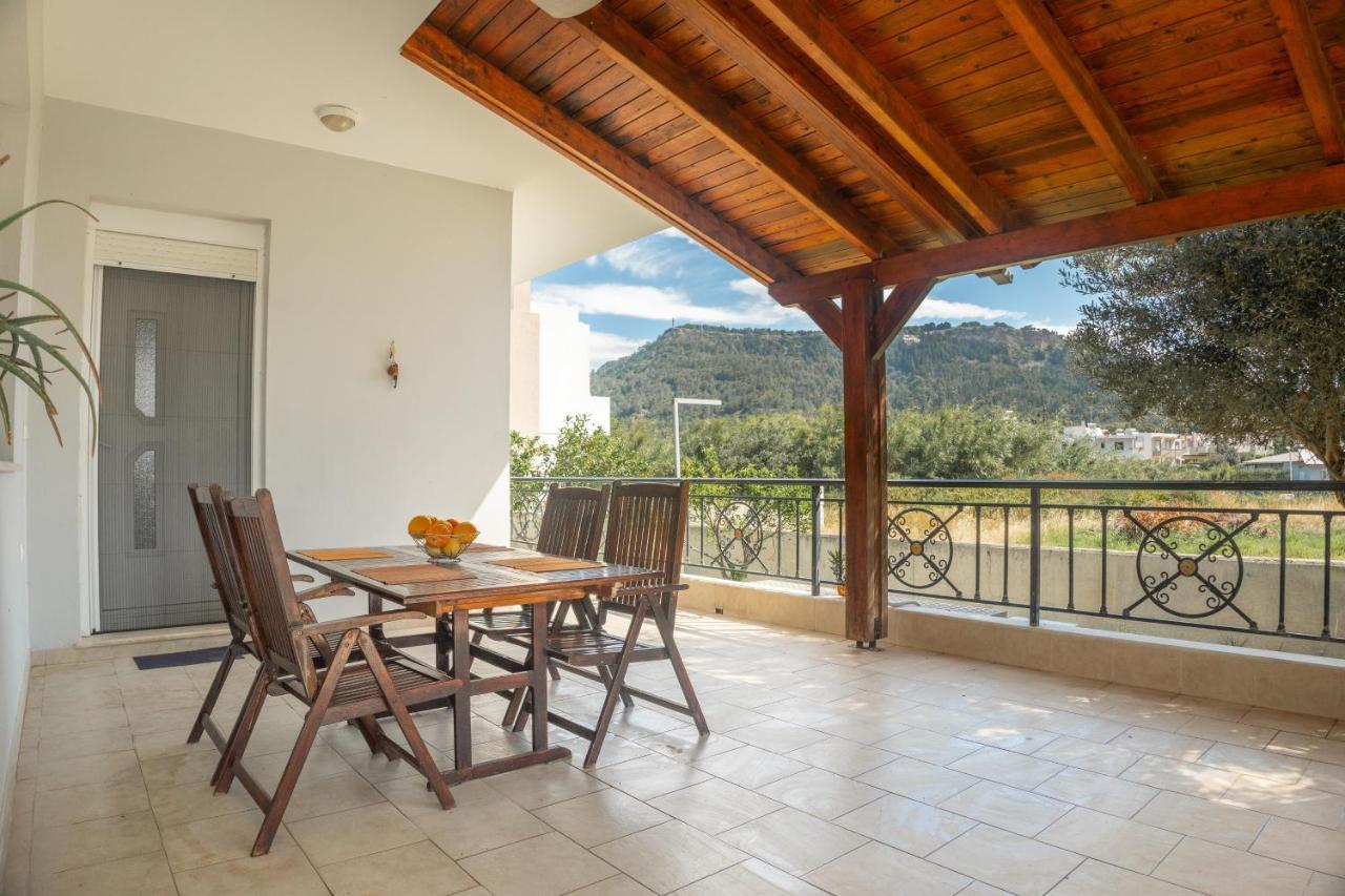 Propodes Luxury Villa 帕斯蒂达 外观 照片